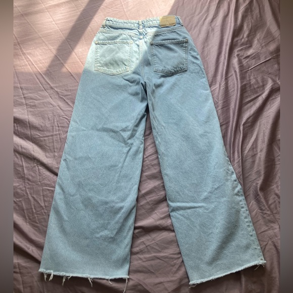 ZARA Wide Leg Jeans - Picture 3 of 4